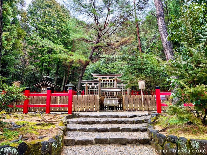 奈良の山の辺の道にある檜原神社。元伊勢として伝えられる古社