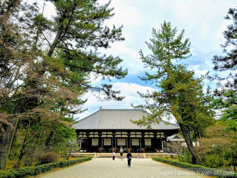 奈良市西ノ京にある世界遺産 唐招提寺。鑑真ゆかりの寺院